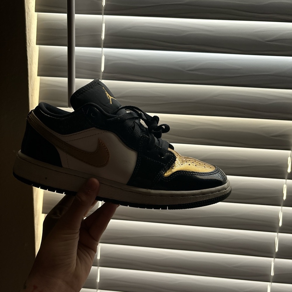 Nike Black and Gold Sneakers